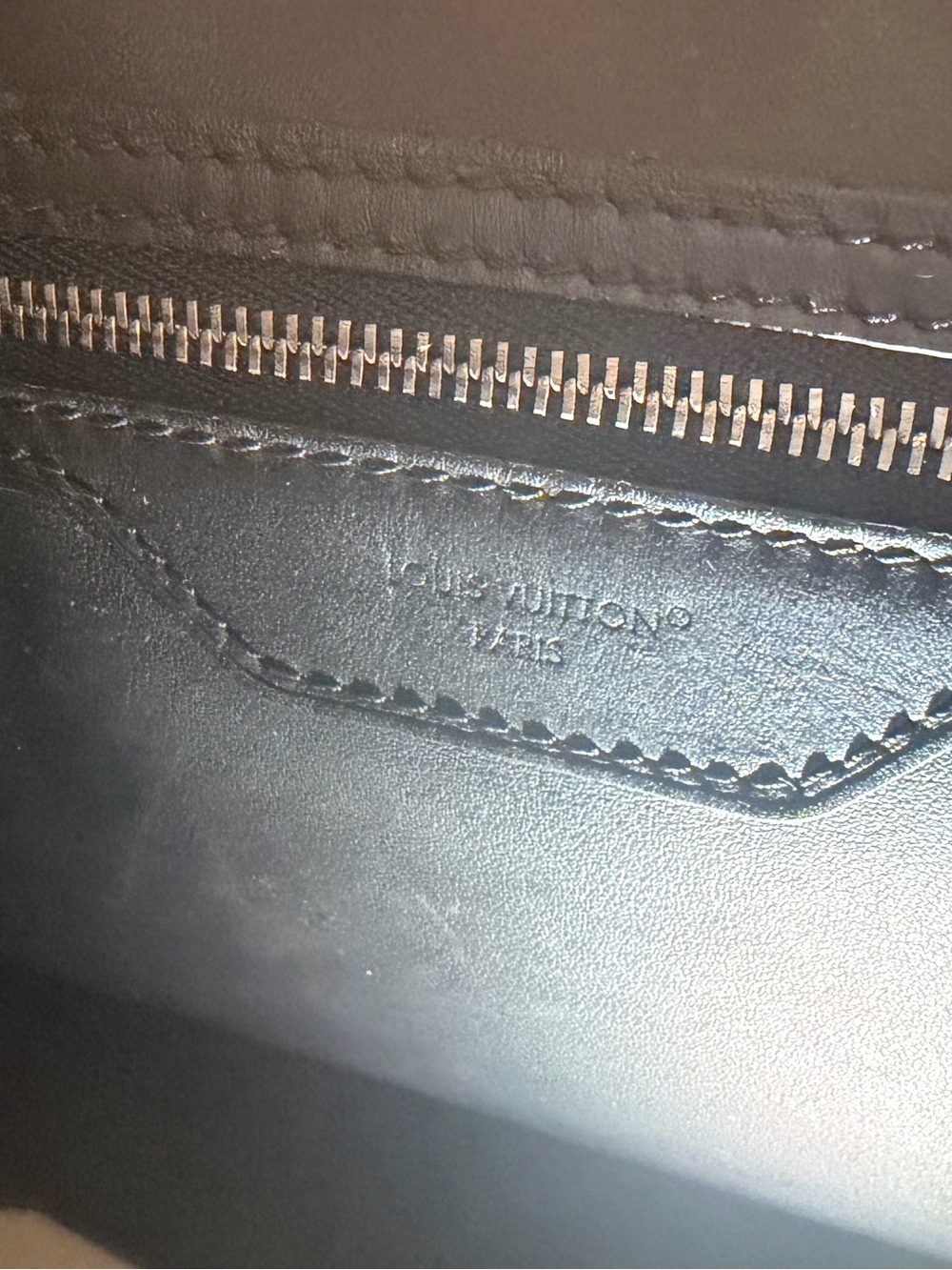 Louis Vuitton Speedy Soft 30 Dark – Monogram Black, style M12243 - Picture 7 of 15